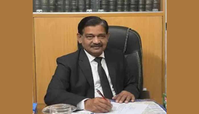 বরিশালে  আওয়ামী লীগ নেতা রফিকুল ইসলাম খোকন গ্রেপ্তার