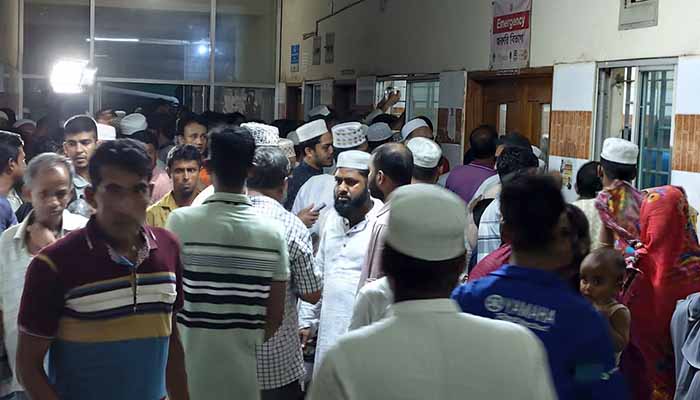 ভোলায় ইসলামী ঐক্য আন্দোলন নেতা ও মসজিদের খতিবকে কুপিয়ে খুন