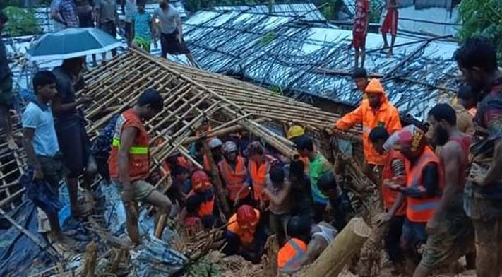 উখিয়ায় রোহিঙ্গা ক্যাম্পে পাহাড় ধস, ৯ মরদেহ উদ্ধার