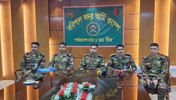 সংবিধান অনুসরণ করে ভোটাধিকার প্রয়োগ নিশ্চিত করবে সেনা সদস্যরা