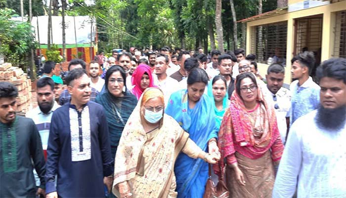 ডিসেম্বরের মধ্যেই নির্বাচন দেখতে চায় বিএনপি: সেলিমা রহমান