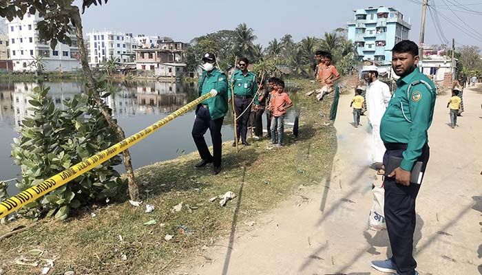 বরিশালে কাটা হাত-পা উদ্ধার