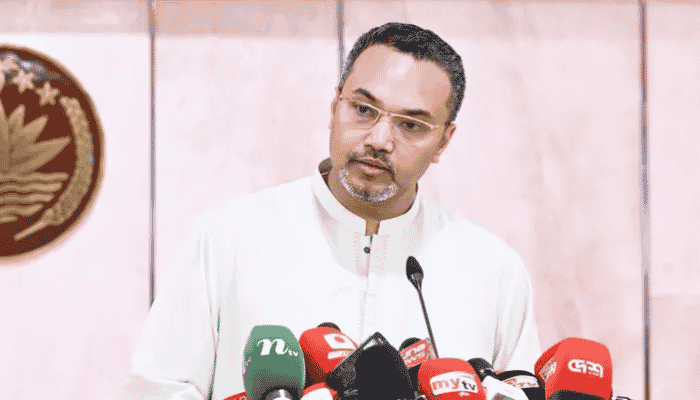 ‘নির্মোহ’ মূল্যায়নেই পাস কমেছে: প্রধানমন্ত্রীর শিক্ষা উপদেষ্টা