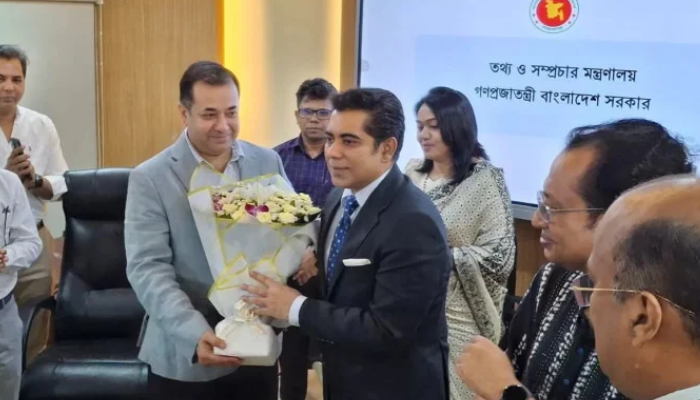 গণমাধ্যম নিয়ন্ত্রণ নয়, রেগুলেট করবো:   তথ্য ও সম্প্রচার মন্ত্রী