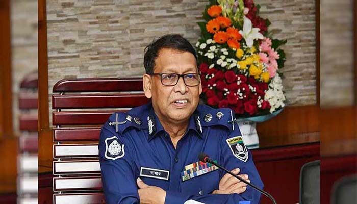 পুলিশকে কার্যকর করার প্রশ্নে ‘অসন্তুষ্ট’ আইজিপি