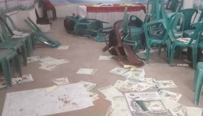 বাবুগঞ্জে ব্যারিস্টার ফুয়াদের নির্বাচনী কার্যালয়ে হামলা