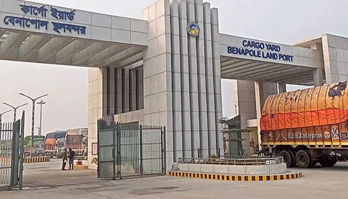 আমদানি-রপ্তানি বন্ধ বেনাপোল স্থলবন্দরে