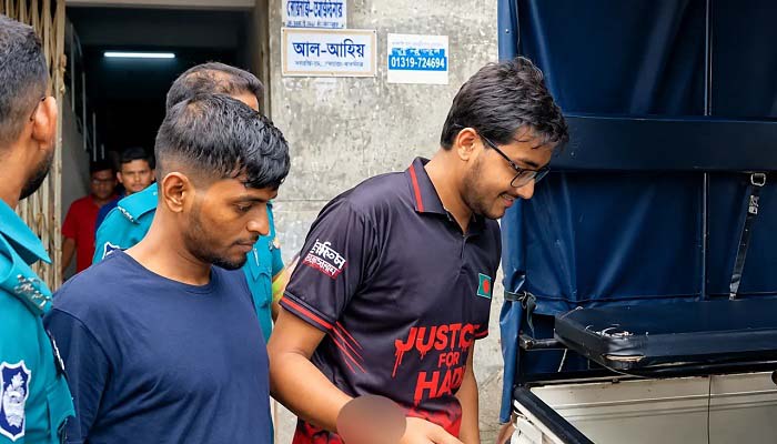 প্রধানমন্ত্রীকে কটুক্তির অভিযোগে যুবক গ্রেপ্তার