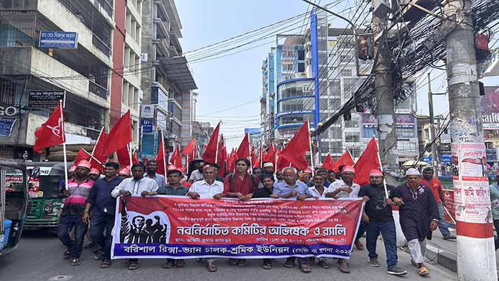 রিক্সা ইউনিয়নের নবনির্বাচিত কমিটির অভিষেক অনুষ্ঠিত