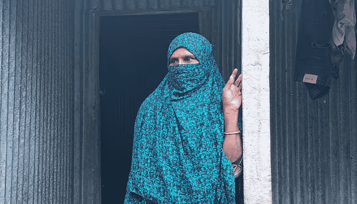 ফ্যামিলি কার্ডের জন্য টিপসই; পরে শুনলেন বিয়ে হয়ে গেছে