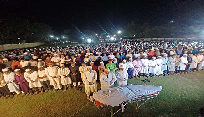 চিরনিদ্রায় শায়িত নেগাবান মন্টু