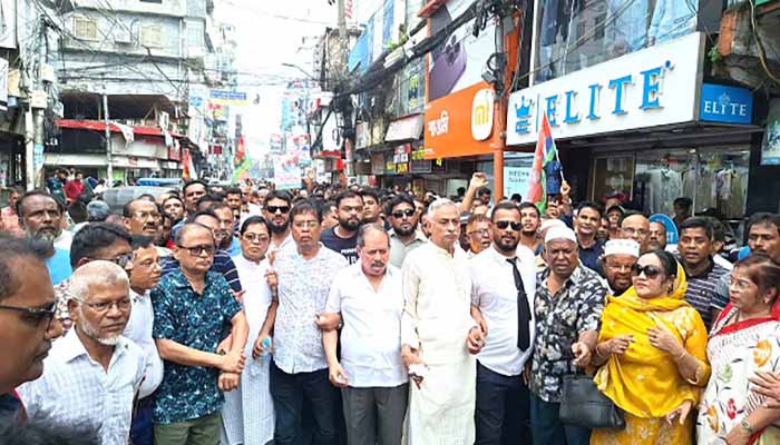 প্রধানমন্ত্রীর সফর, নগরীতে একের পর এক আনন্দ মিছিল