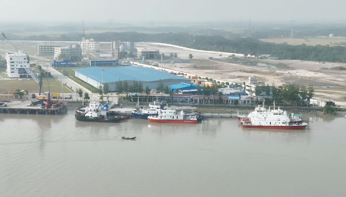 সমুদ্রবন্দরের সতর্কসংকেত প্রত্যাহার