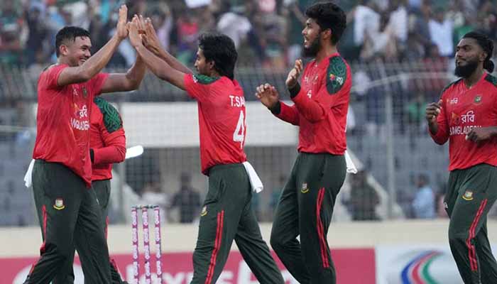 টি২০: বাংলাদেশ ৭ উইকেটে হারালো পাকিস্তানকে