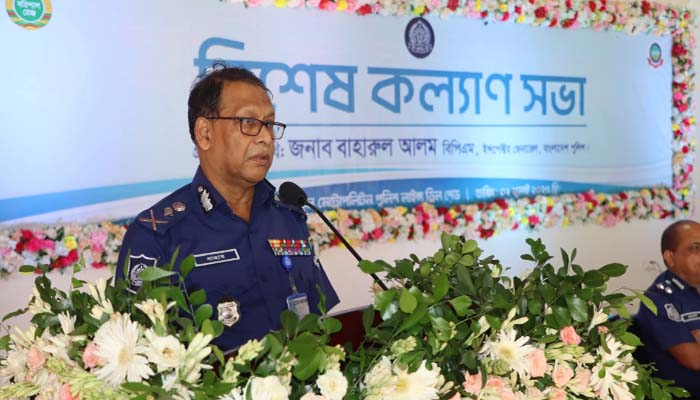দুর্নীতিকে প্রশ্রয় দিবেন না: বরিশালে আইজিপি