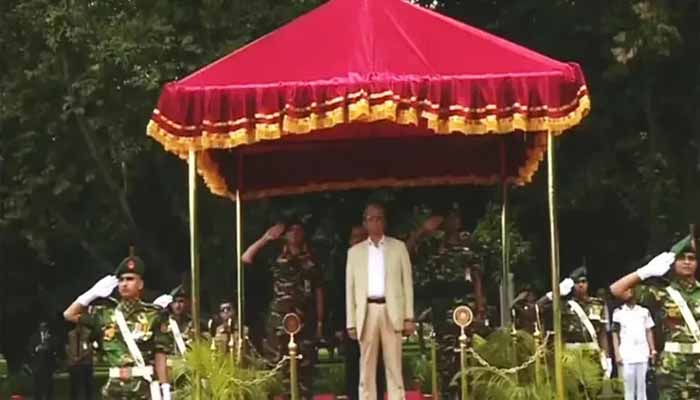 বঙ্গভবনে নতুন রাষ্ট্রপতির ১ম কার্যদিবস,  গার্ড অব অনার প্রদান