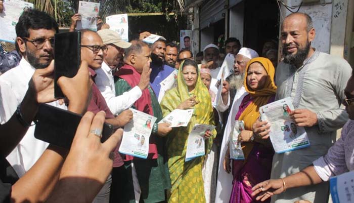 অগণতান্ত্রিক সরকার প্রতিষ্ঠায় বিএনপি-জামায়াত মরিয়া: ড.শাম্মী