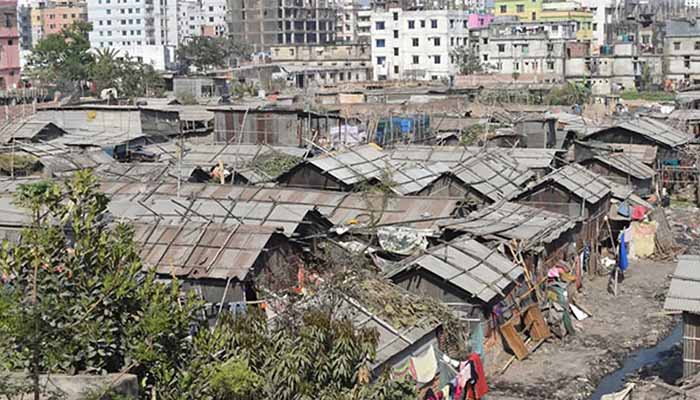 বস্তিতে প্রথম বরিশাইল্যারা !